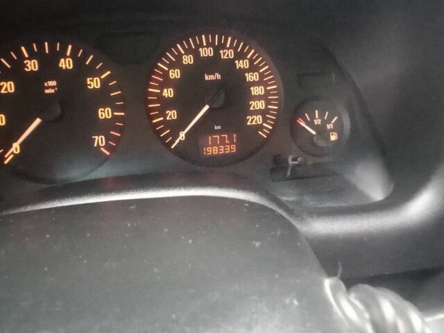 Синій Опель Астра, об'ємом двигуна 1.6 л та пробігом 200 тис. км за 4600 $, фото 5 на Automoto.ua