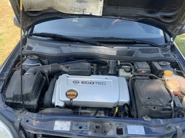 Синій Опель Астра, об'ємом двигуна 1.6 л та пробігом 320 тис. км за 2800 $, фото 13 на Automoto.ua