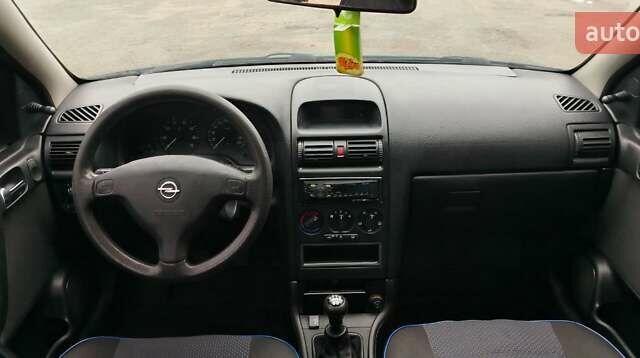Синій Опель Астра, об'ємом двигуна 1.6 л та пробігом 287 тис. км за 3100 $, фото 13 на Automoto.ua