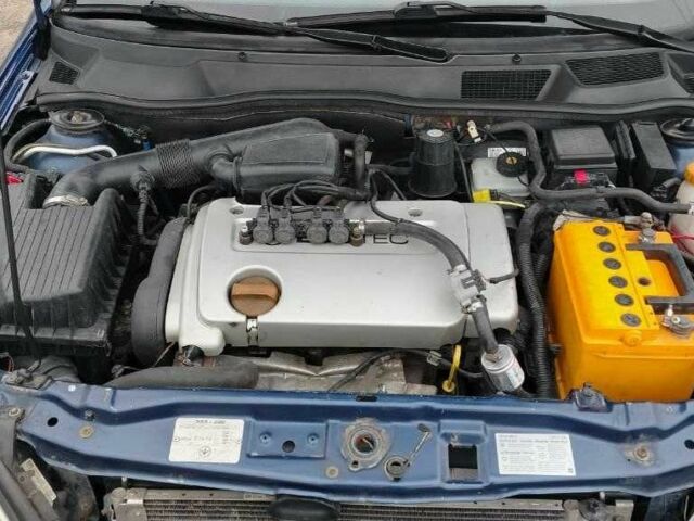 Синій Опель Астра, об'ємом двигуна 1.6 л та пробігом 287 тис. км за 3100 $, фото 9 на Automoto.ua