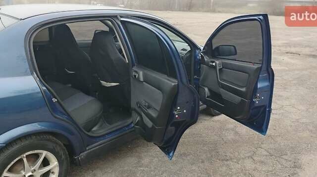 Синій Опель Астра, об'ємом двигуна 1.6 л та пробігом 287 тис. км за 3100 $, фото 10 на Automoto.ua