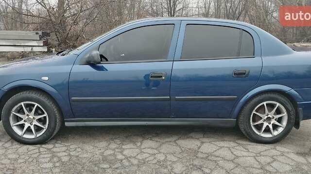 Синій Опель Астра, об'ємом двигуна 1.6 л та пробігом 287 тис. км за 3100 $, фото 3 на Automoto.ua