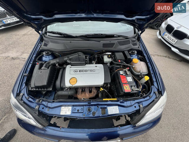 Синий Опель Астра, объемом двигателя 1.36 л и пробегом 77 тыс. км за 3300 $, фото 11 на Automoto.ua