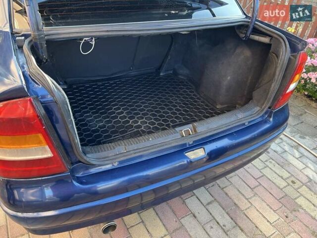 Опель Астра 2005 в Шепетовке на Automoto.ua Синий Опель Астра, объемом двигателя 1.4 л и пробегом 209 тыс. км за 4300 $, фото 11 на Automoto.ua