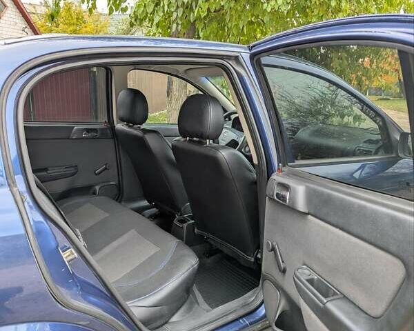 Опель Астра 2005 в Смеле на Automoto.ua Синий Опель Астра, объемом двигателя 1.4 л и пробегом 195 тыс. км за 4000 $, фото 1 на Automoto.ua