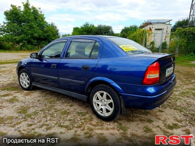 Синий Опель Астра, объемом двигателя 1.4 л и пробегом 174 тыс. км за 4200 $, фото 3 на Automoto.ua