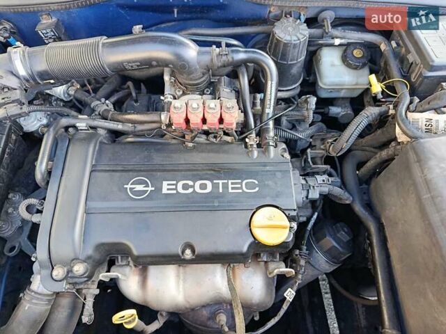 Синій Опель Астра, об'ємом двигуна 1.4 л та пробігом 116 тис. км за 3430 $, фото 2 на Automoto.ua