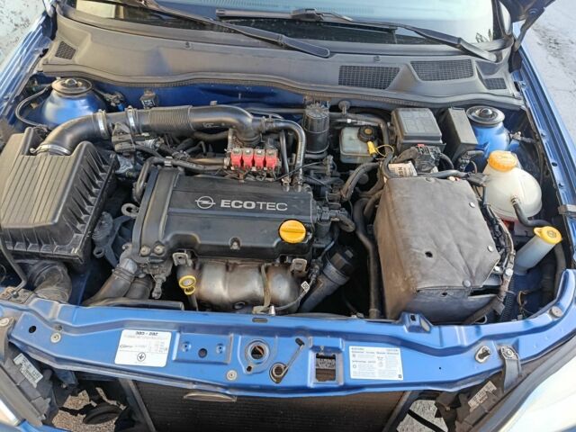 Синий Опель Астра, объемом двигателя 1.4 л и пробегом 116 тыс. км за 3430 $, фото 1 на Automoto.ua