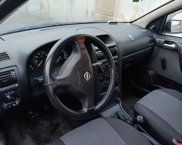 Синій Опель Астра, об'ємом двигуна 1.4 л та пробігом 116 тис. км за 3430 $, фото 1 на Automoto.ua