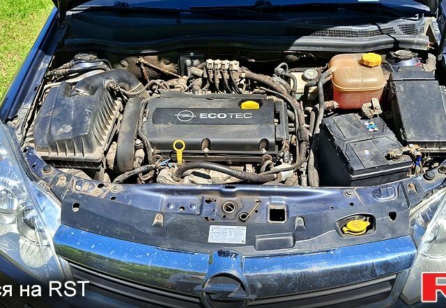 Синий Опель Астра, объемом двигателя 1.6 л и пробегом 200 тыс. км за 4450 $, фото 1 на Automoto.ua