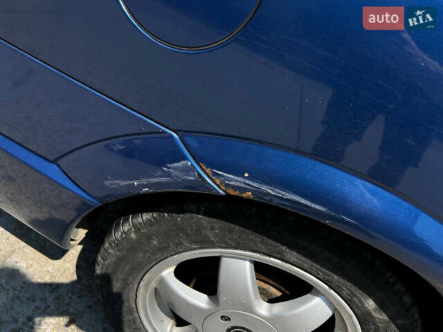 Синий Опель Астра, объемом двигателя 1.6 л и пробегом 278 тыс. км за 3000 $, фото 3 на Automoto.ua