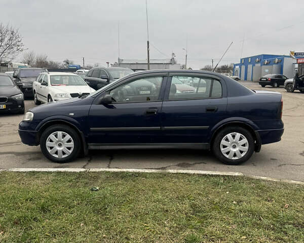 Синий Опель Астра, объемом двигателя 1.36 л и пробегом 279 тыс. км за 3900 $, фото 7 на Automoto.ua