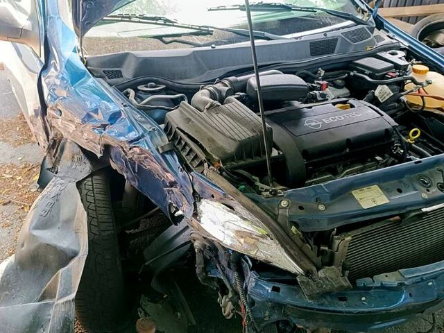 Синий Опель Астра, объемом двигателя 1.6 л и пробегом 46 тыс. км за 1500 $, фото 1 на Automoto.ua
