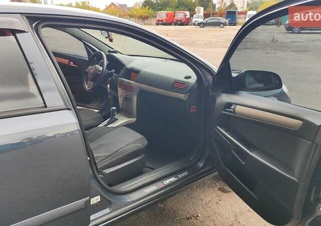Синий Опель Астра, объемом двигателя 1.8 л и пробегом 157 тыс. км за 5800 $, фото 20 на Automoto.ua