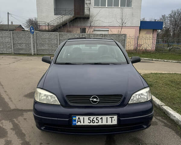 Синий Опель Астра, объемом двигателя 1.36 л и пробегом 279 тыс. км за 3900 $, фото 1 на Automoto.ua