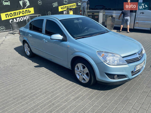 Синий Опель Астра, объемом двигателя 1.6 л и пробегом 210 тыс. км за 6500 $, фото 4 на Automoto.ua