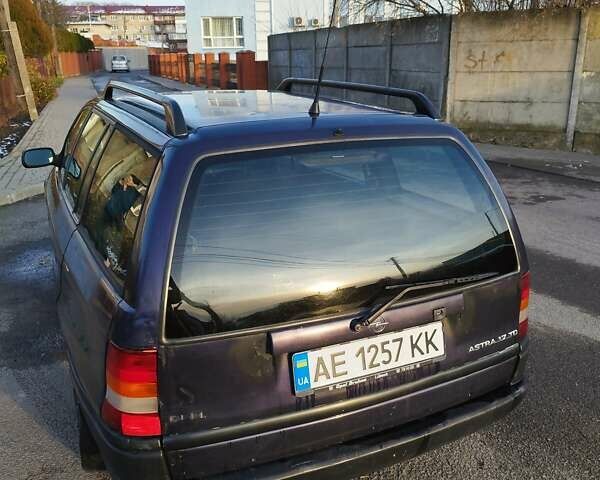 Синій Опель Астра, об'ємом двигуна 1.7 л та пробігом 308 тис. км за 2150 $, фото 2 на Automoto.ua