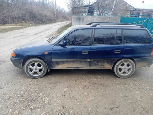 Синий Опель Астра, объемом двигателя 1.6 л и пробегом 3 тыс. км за 1500 $, фото 8 на Automoto.ua