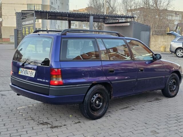 Синій Опель Астра, об'ємом двигуна 1.6 л та пробігом 200 тис. км за 1500 $, фото 3 на Automoto.ua