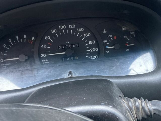 Синий Опель Астра, объемом двигателя 1.7 л и пробегом 377 тыс. км за 1350 $, фото 5 на Automoto.ua