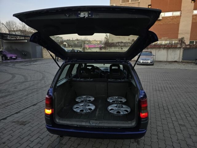 Синій Опель Астра, об'ємом двигуна 1.6 л та пробігом 200 тис. км за 1500 $, фото 6 на Automoto.ua