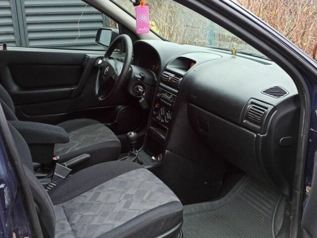 Синій Опель Астра, об'ємом двигуна 1.6 л та пробігом 170 тис. км за 2999 $, фото 6 на Automoto.ua