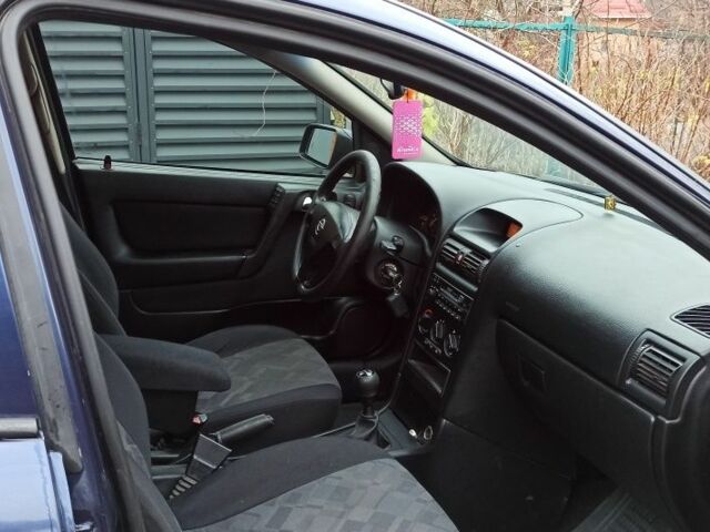 Синій Опель Астра, об'ємом двигуна 1.6 л та пробігом 170 тис. км за 2999 $, фото 8 на Automoto.ua