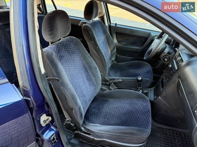 Синій Опель Астра, об'ємом двигуна 1.7 л та пробігом 180 тис. км за 3500 $, фото 30 на Automoto.ua