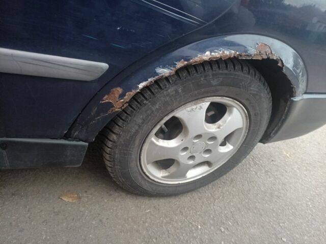 Синій Опель Астра, об'ємом двигуна 2 л та пробігом 323 тис. км за 2050 $, фото 4 на Automoto.ua