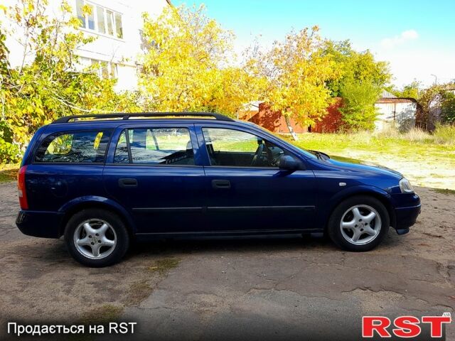 Синий Опель Астра, объемом двигателя 1.6 л и пробегом 300 тыс. км за 2800 $, фото 3 на Automoto.ua