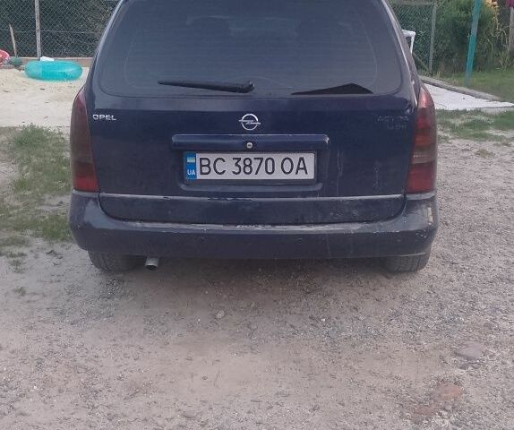 Синий Опель Астра, объемом двигателя 1.7 л и пробегом 447 тыс. км за 2300 $, фото 3 на Automoto.ua