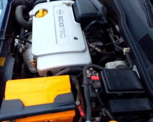 Синій Опель Астра, об'ємом двигуна 1.6 л та пробігом 170 тис. км за 4200 $, фото 5 на Automoto.ua