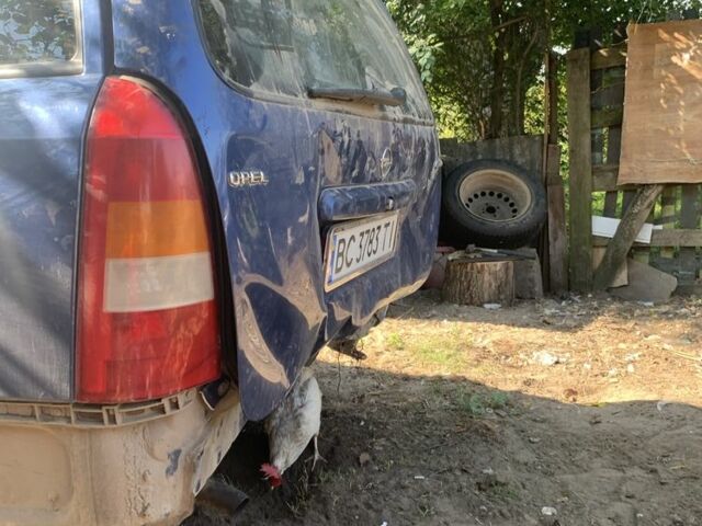 Синий Опель Астра, объемом двигателя 1.2 л и пробегом 200 тыс. км за 1500 $, фото 6 на Automoto.ua