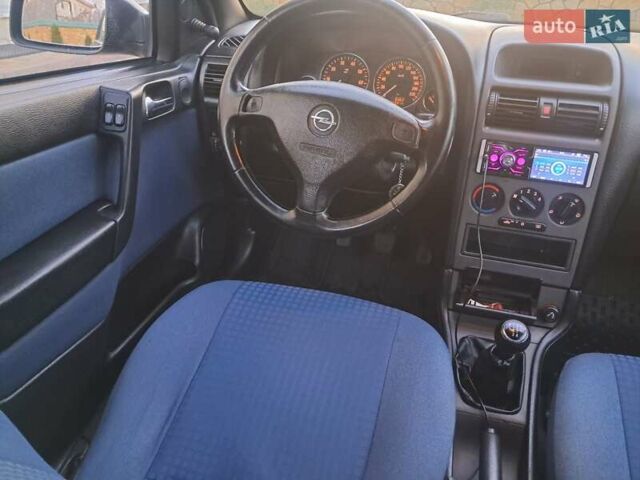 Синій Опель Астра, об'ємом двигуна 1.6 л та пробігом 233 тис. км за 3450 $, фото 57 на Automoto.ua