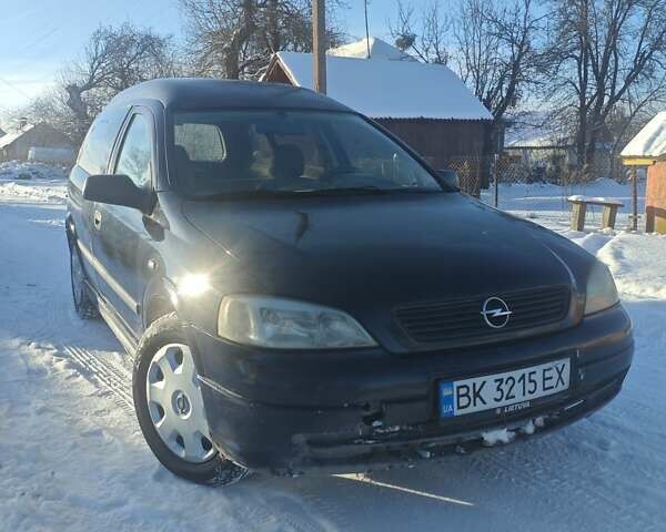 Синий Опель Астра, объемом двигателя 2 л и пробегом 400 тыс. км за 2150 $, фото 1 на Automoto.ua