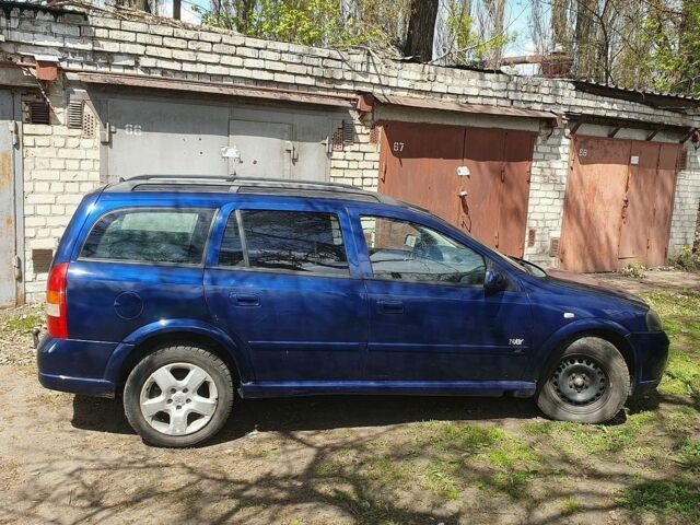 Синій Опель Астра, об'ємом двигуна 2.2 л та пробігом 300 тис. км за 4017 $, фото 3 на Automoto.ua