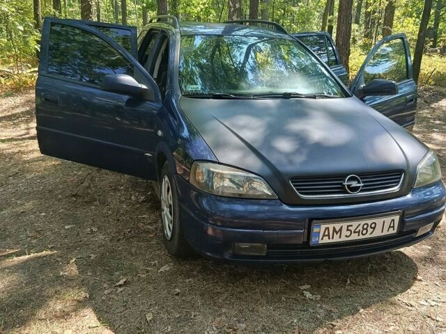 Синий Опель Астра, объемом двигателя 2 л и пробегом 341 тыс. км за 2850 $, фото 2 на Automoto.ua