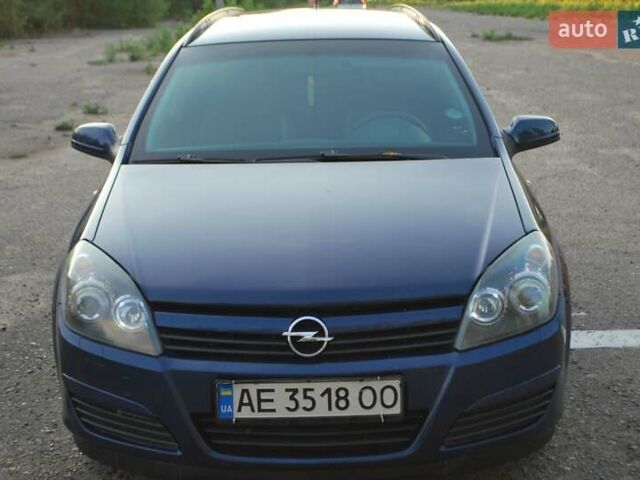 Синий Опель Астра, объемом двигателя 1.69 л и пробегом 380 тыс. км за 4300 $, фото 2 на Automoto.ua