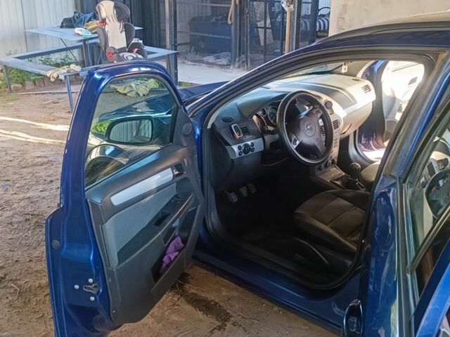 Синій Опель Астра, об'ємом двигуна 1.7 л та пробігом 420 тис. км за 4500 $, фото 2 на Automoto.ua