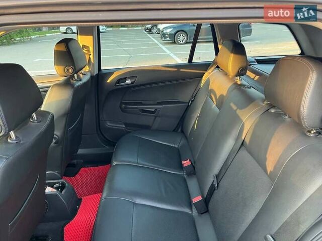 Синий Опель Астра, объемом двигателя 1.8 л и пробегом 184 тыс. км за 6300 $, фото 14 на Automoto.ua