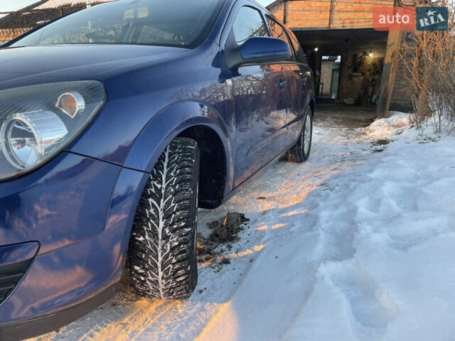 Синій Опель Астра, об'ємом двигуна 1.6 л та пробігом 307 тис. км за 4400 $, фото 3 на Automoto.ua