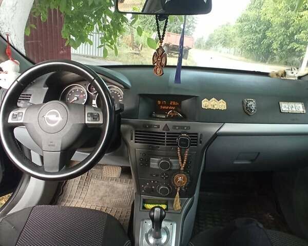 Синий Опель Астра, объемом двигателя 1.6 л и пробегом 311 тыс. км за 5000 $, фото 2 на Automoto.ua