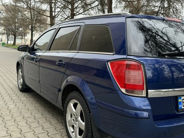 Синий Опель Астра, объемом двигателя 1.6 л и пробегом 288 тыс. км за 4000 $, фото 6 на Automoto.ua