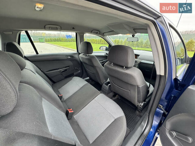 Синий Опель Астра, объемом двигателя 1.6 л и пробегом 173 тыс. км за 5400 $, фото 29 на Automoto.ua