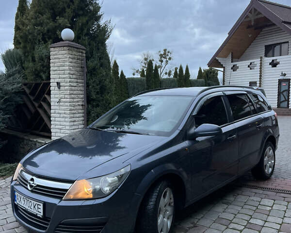 Синий Опель Астра, объемом двигателя 1.6 л и пробегом 292 тыс. км за 4250 $, фото 3 на Automoto.ua