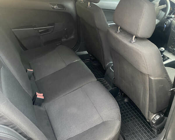 Опель Астра 2005 в Одессе на Automoto.ua Синий Опель Астра, объемом двигателя 1.69 л и пробегом 330 тыс. км за 4000 $, фото 8 на Automoto.ua