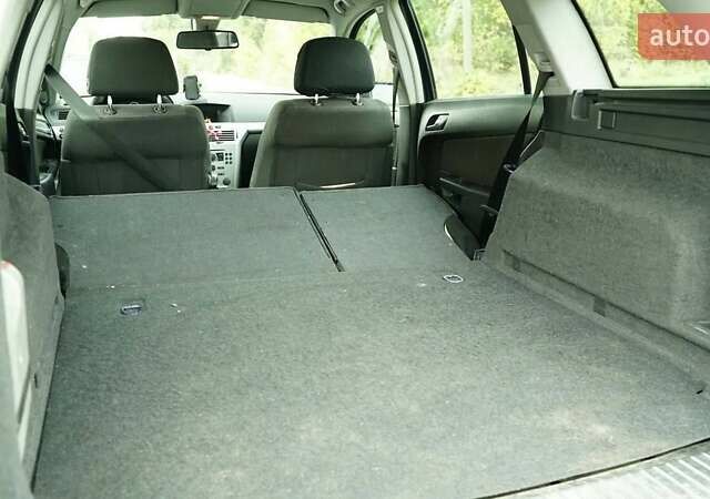 Синий Опель Астра, объемом двигателя 1.6 л и пробегом 240 тыс. км за 3799 $, фото 14 на Automoto.ua