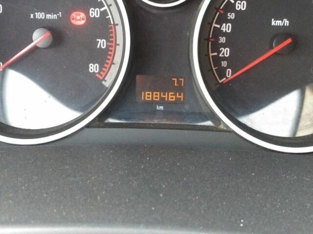 Синий Опель Астра, объемом двигателя 1.6 л и пробегом 188 тыс. км за 4600 $, фото 3 на Automoto.ua