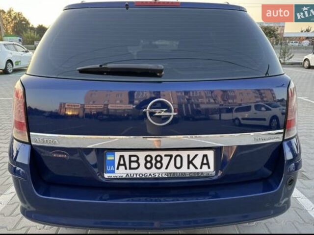 Синий Опель Астра, объемом двигателя 1.6 л и пробегом 208 тыс. км за 5500 $, фото 8 на Automoto.ua