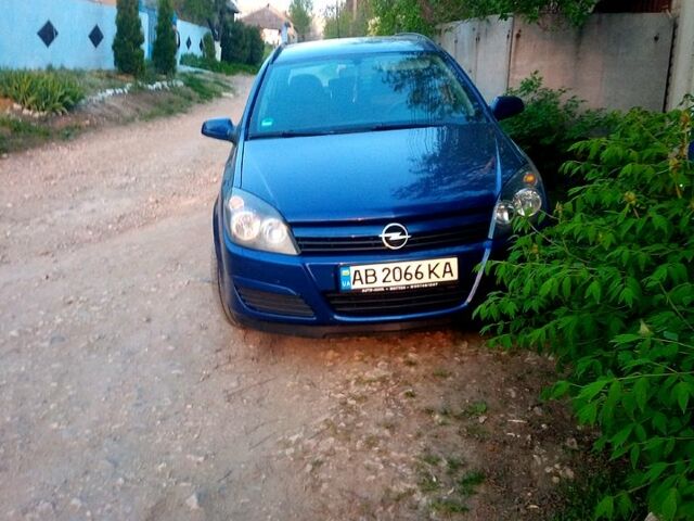 Синий Опель Астра, объемом двигателя 1.8 л и пробегом 203 тыс. км за 5200 $, фото 5 на Automoto.ua